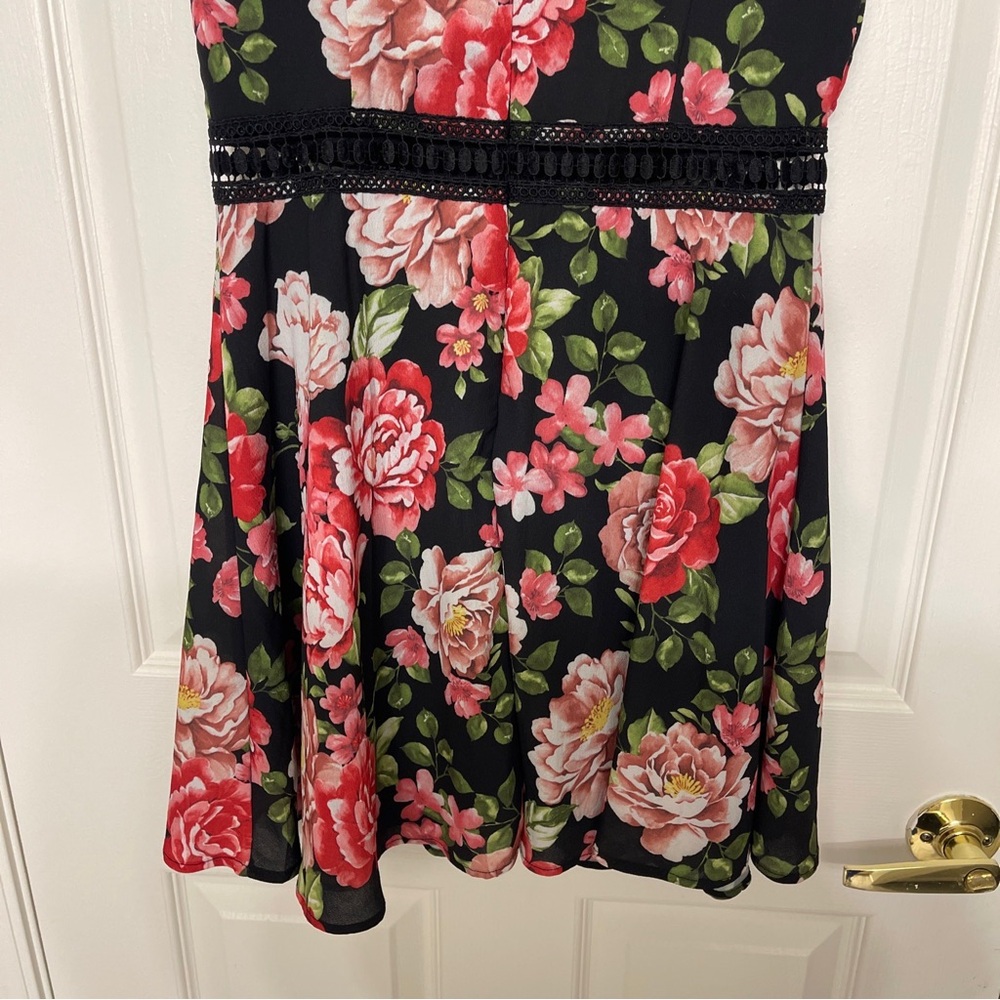Disney Princess Black and Pink Floral Dress - Picture 11 of 12